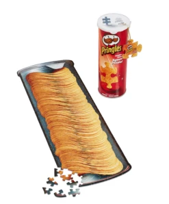 Gibsons Pringles Puzzel In Blik - Dubbelzijdig Puzzel - 250 Stukjes -Puzzelwinkel gibsons pringles puzzel in blik dubbelzijdig puzze 2
